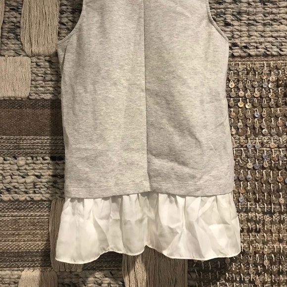 NWT J Crew gray tank with cream ruffle layer XS - Picture 4 of 8